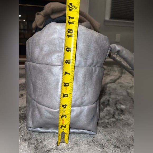 Metallic Lambskin Quilted Small Coco Cocoon Reversible Tote Light Grey & Navy - Picture 8 of 17